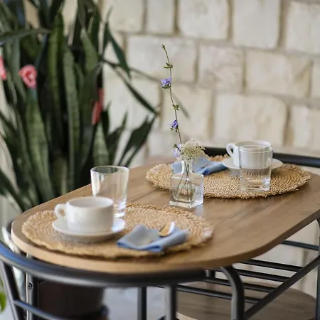 La Casa Del Sasso Bed & Breakfast