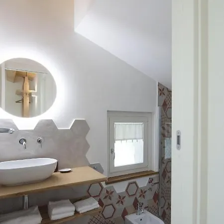 B&B La Casa Del Sasso 3*