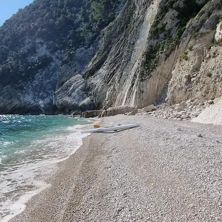 La Casa Del Sasso 3*